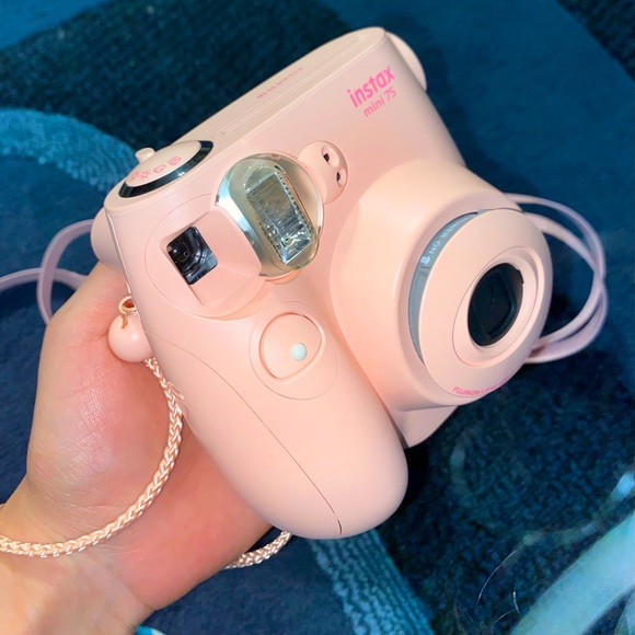 Instax Mini Instant Camera with case (batteries included)